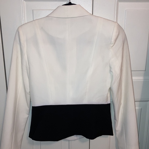 🖤🤍 BLAZER - Picture 3 of 3